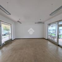 NEGOZIO A CONEGLIANO