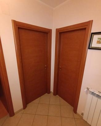 Porte da interno 6 di cui una con vetro murano