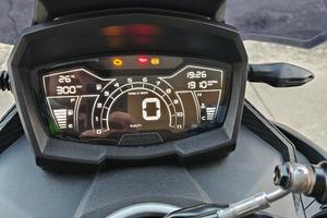 aprilia sr gt replica 