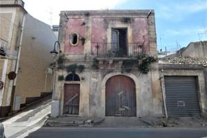 Particella 140 mq in via Garibaldi