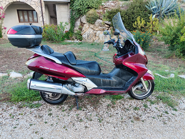 Honda Silver Wing 600