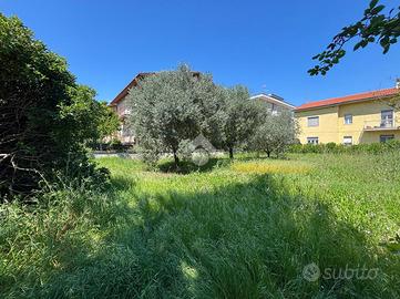 BIFAMILIARE A PENNA SANT'ANDREA