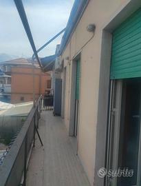 GUIDONIA TRILOCALE ARREDATO Con BALCONE