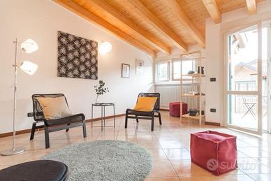 Coppia di poltrone ikea