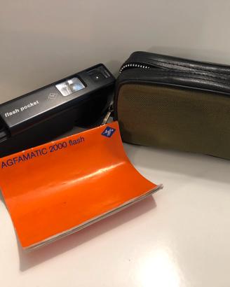 Fotocamera vintage agfamatic 2000
