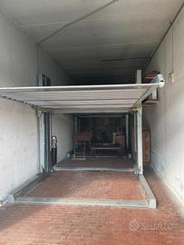 Sollevatore auto