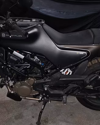 Husqvarna Svartpilen 125