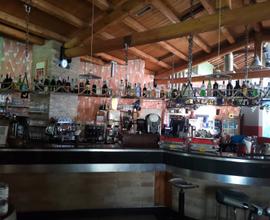 Bar, pizzeria con appartamento anche gestione