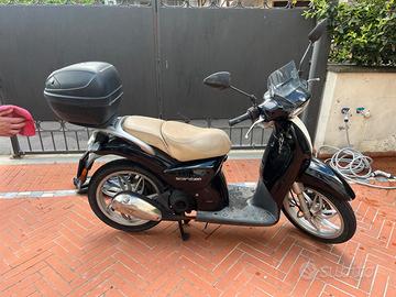 Aprilia Scarabeo 50 - 2016