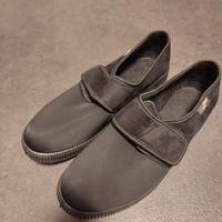 pantofole scarpe morbide anziani velcro