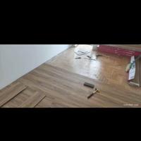 posa parquet laminato spc