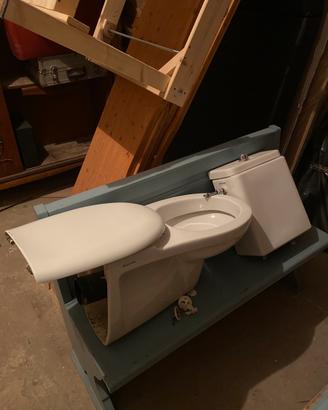 Wc sospeso