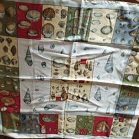 foulard in seta motivo conchiglie