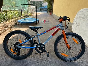 Bicicletta mtb Cube acid 200 ruote 20”