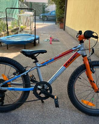 Bicicletta mtb Cube acid 200 ruote 20”