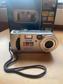 Sony Cyber-shot DSC-P71