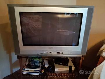 TELEVISORE 28" PERFETTAMENTE FUNZIONANTE