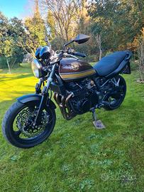 Kawasaki ZR7 ZR-7  caffè Racer