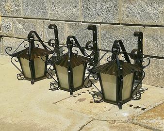 Lampade da esterno in ferro battuto