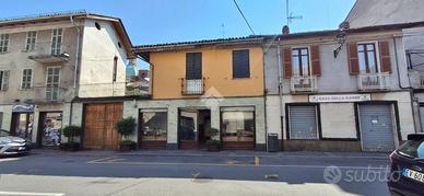 CASA SEMINDIPENDENTE A GASSINO TORINESE