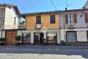 CASA SEMINDIPENDENTE A GASSINO TORINESE