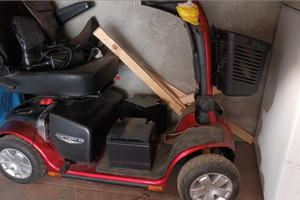 Vedo motorino per disabili