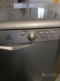 Indesit lavastoviglie