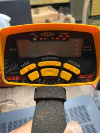 Metal detector
