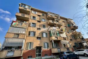 LUMINOSO TRILOCALE COMODO ALLA METRO E CON POSTO A