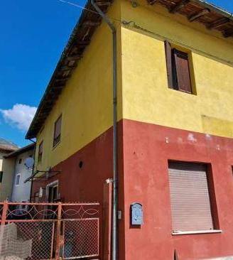 Immobile in asta di 66 m² con 1 locale a Aviano