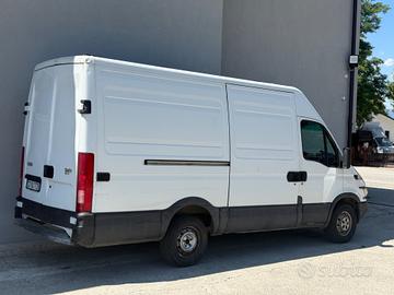 IVECO DAILY 35S12 HPI
