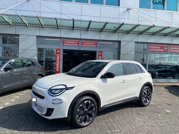 FIAT 600 Hybrid 100 CV DCT MHEV La Prima