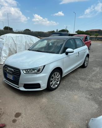 audi a1 incidentata
