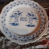 Set di tre piatti grandi in maiolica Deruta