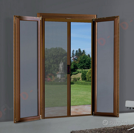 ZANZARIERA A RULLO LATERALE PER PORTA SCEGLI