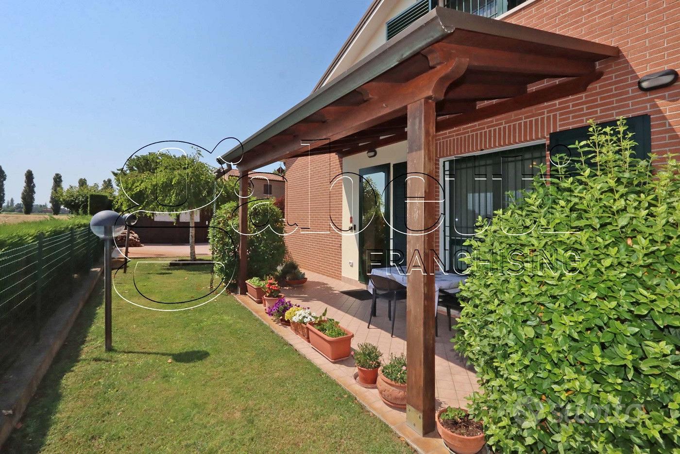 Casa – Ferrara, Borgo Punta - Altro