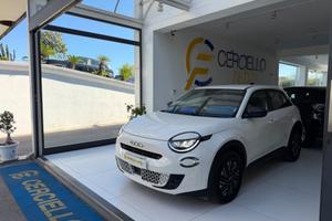 FIAT 600 Hybrid 100 CV DCT MHEV tua da e219,00 m