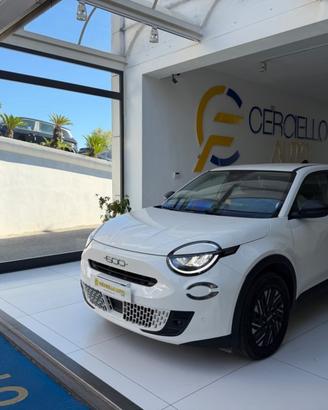 FIAT 600 Hybrid 100 CV DCT MHEV tua da e219,00 m