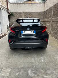 Toyota CHR Lounge