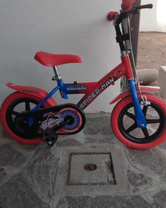Bicicletta spiderman bambino con rotelle