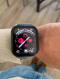 Apple Watch serie 7 cassa da 45mm nero