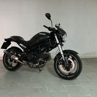 Ducati Monster 695