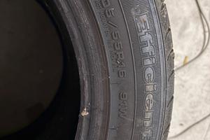 Due gomme 205/55 r16