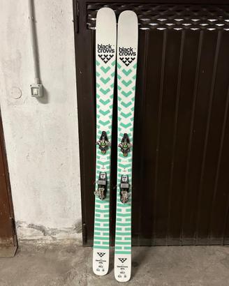 Sci alpinismo/freeride Black Crows Atris 184