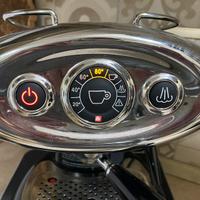 Macchinetta da caffe Illy