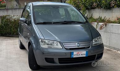 Fiat Idea 1.3 Multijet 16V 90 CV BlackStar