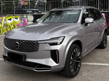 Volvo XC 90 XC90 B5 AWD automatico 7 posti Ultra B