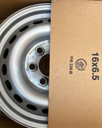 2 Cerchi nuovi x furgone mercedes 16x6.5