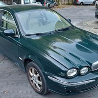 JAGUAR X-TYPE 2005 SOLO PER RICAMBI