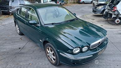 JAGUAR X-TYPE 2005 SOLO PER RICAMBI